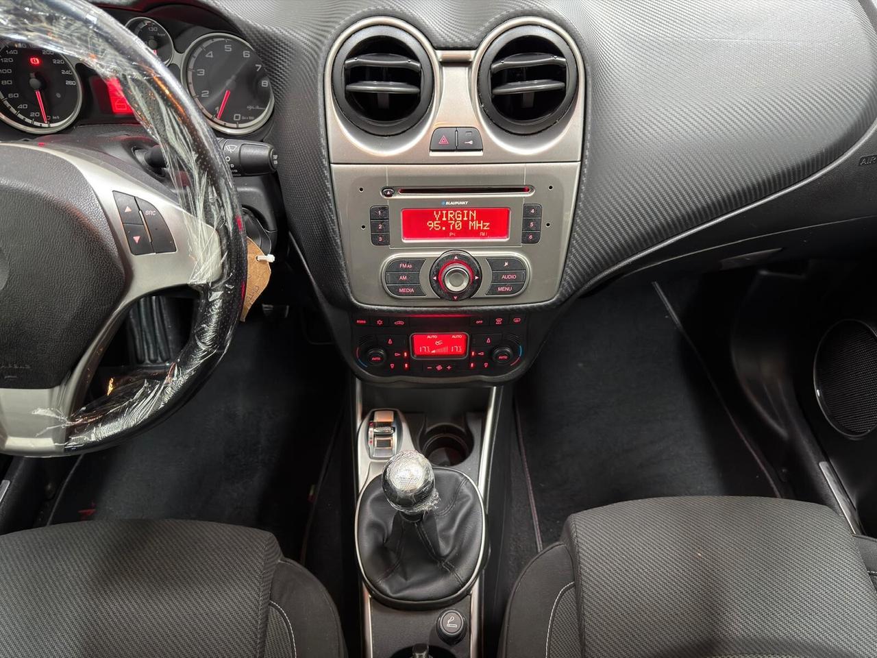 Alfa Romeo MiTo 1.4 78 CV Distinctive Sport Pack