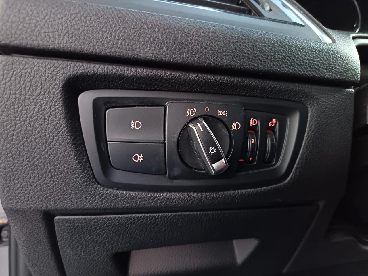 Bmw 116 116d 5p. Urban