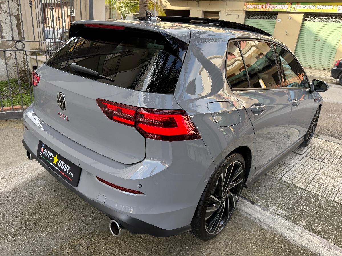 Volkswagen Golf 8 GTI 2.0 TSI 245 CV