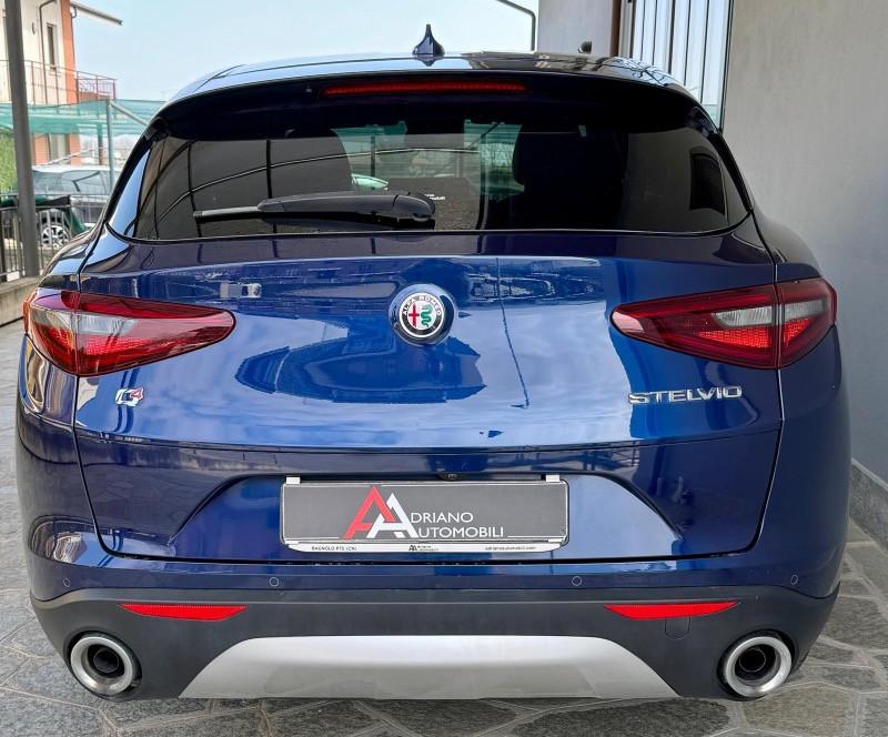 Alfa Romeo Stelvio 2.2 t B-Tech Q4 210cv auto