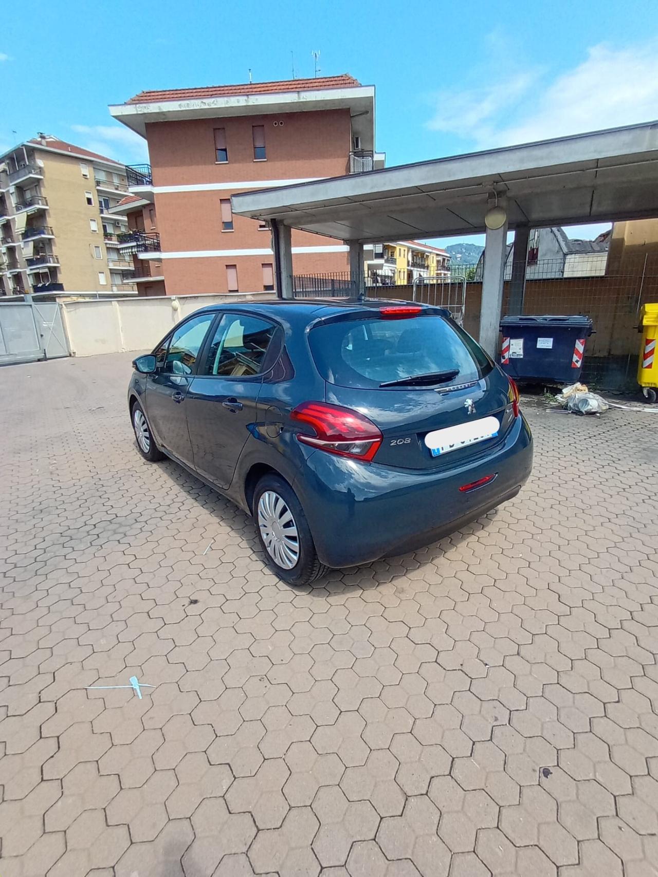 Peugeot 208 Active