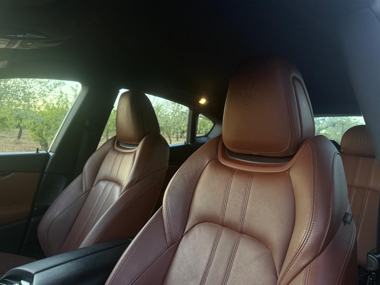 Maserati Levante 3.0D V6 AWD Gransport+HARMAN/FRAU2019