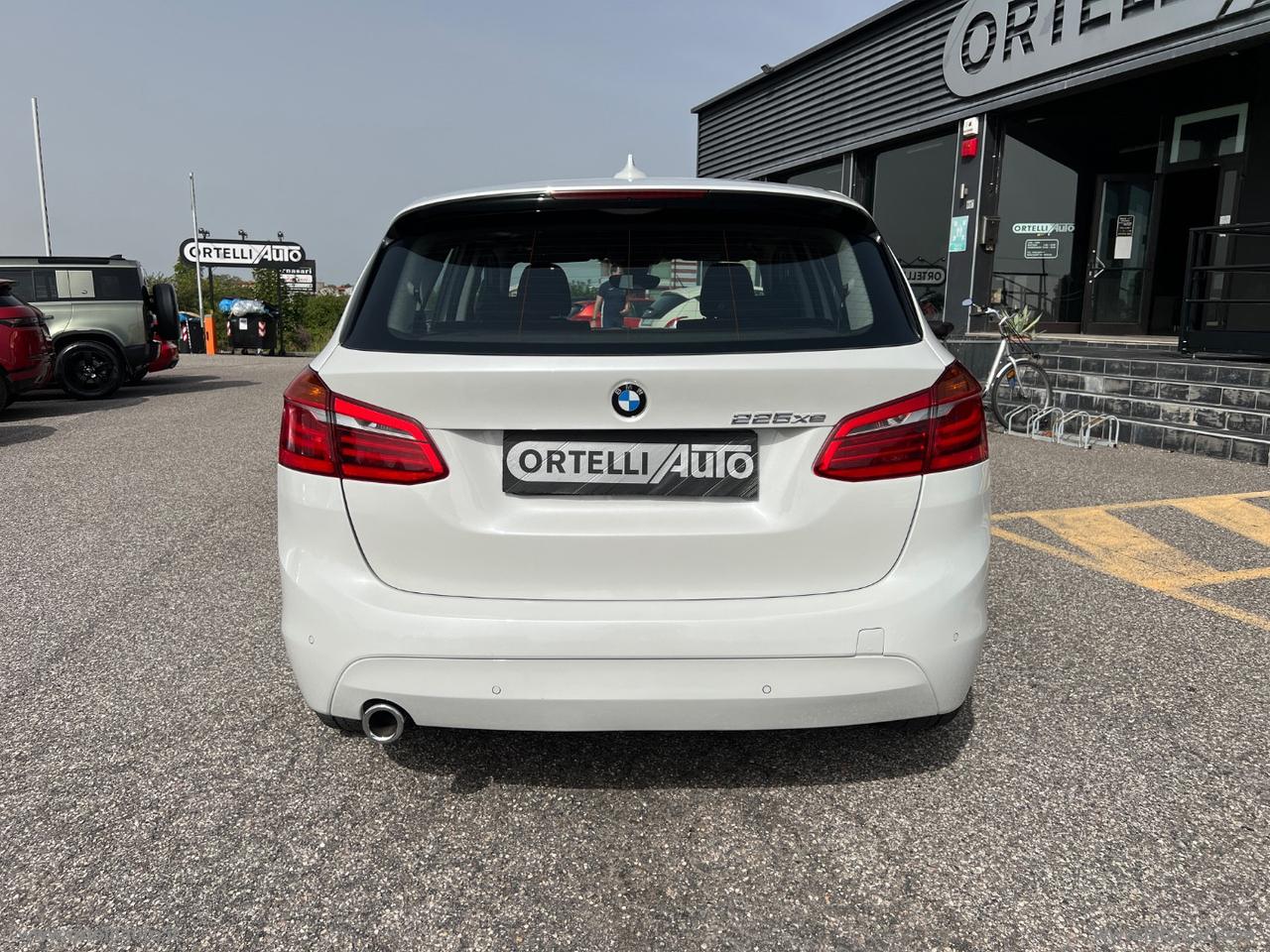 BMW 225xe Active Tourer iPerf.Advantage aut.
