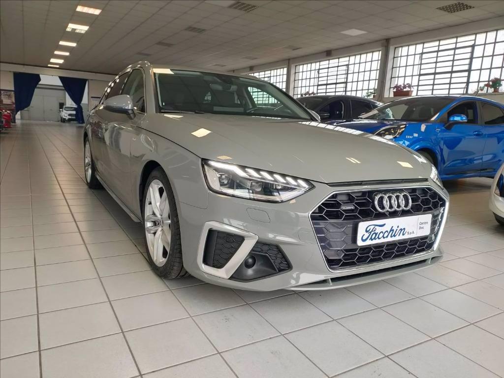 AUDI A4 Avant 40 2.0 tdi S Line edition quattro 190cv s-tronic del 2019