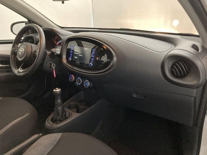 Toyota Aygo X 1.0B (72 CV) Active