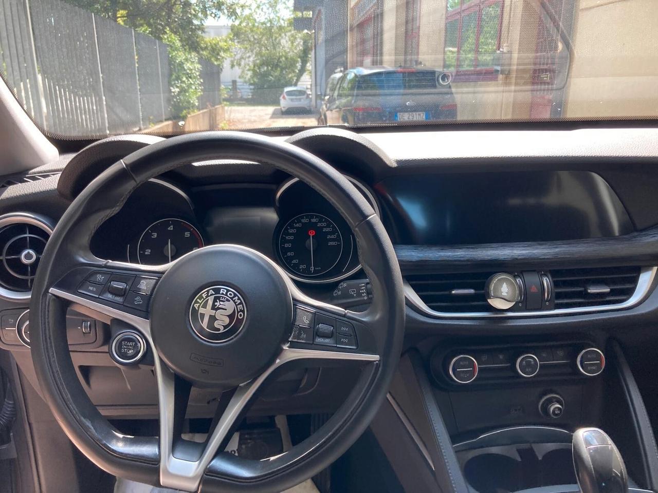 Alfa Romeo Stelvio 2.2 190cv *MOTORE NUOVO*