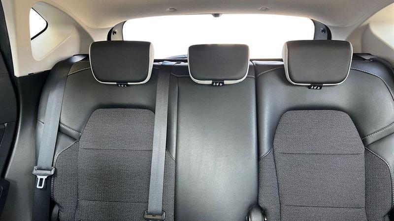 Renault Captur 1.6 E-Tech hybrid Intens 145cv auto 1.6 E-TECH Hybrid Intens Auto 145cv