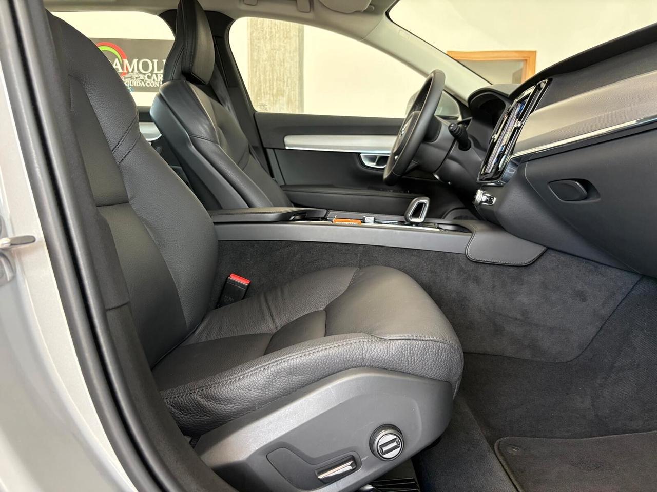 Volvo V90 B4 automatico Plus Bright