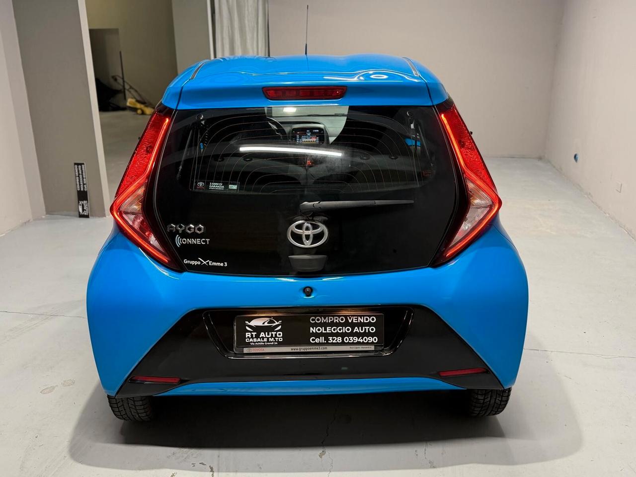 Toyota Aygo Connect 1.0 VVT-i 72 CV 5 porte x-clusiv