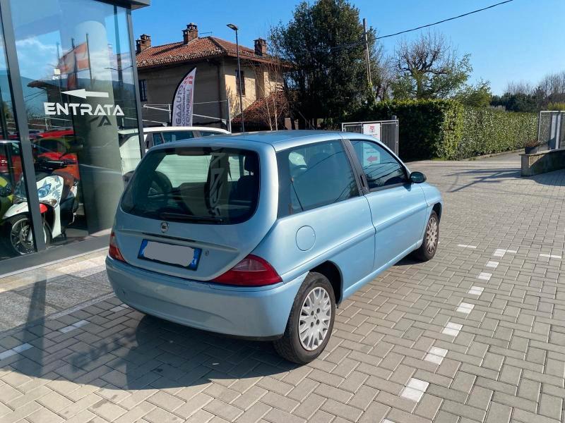 Lancia Ypsilon 3 Porte Y 1.2 Elefantino Blu