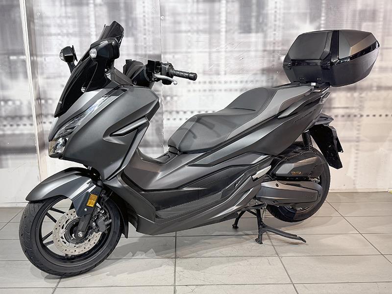 Honda Forza 125