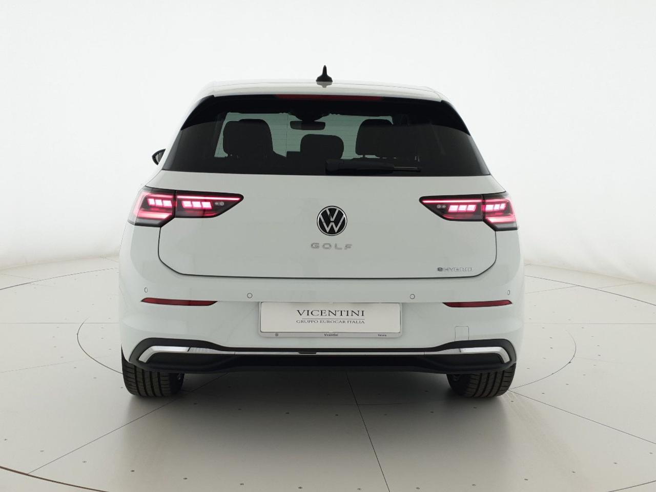 Volkswagen Golf 1.5 tsi ehybrid style 204cv dsg