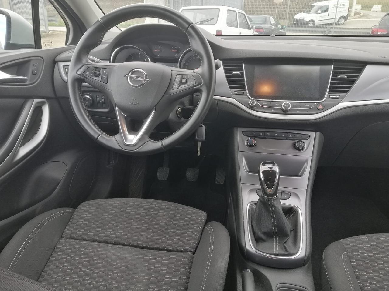 Opel Astra 1.6 CDTi 136CV Start&Stop Sports Tourer Business aziendale prezzo con €; 2.000 di rottamazione