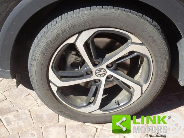 MG HS 1.5 T. 163 CV LUXURY