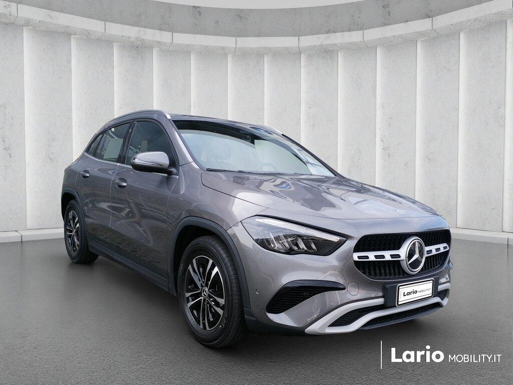 Mercedes GLA 180 180 Progressive Advanced Plus 7G-DCT