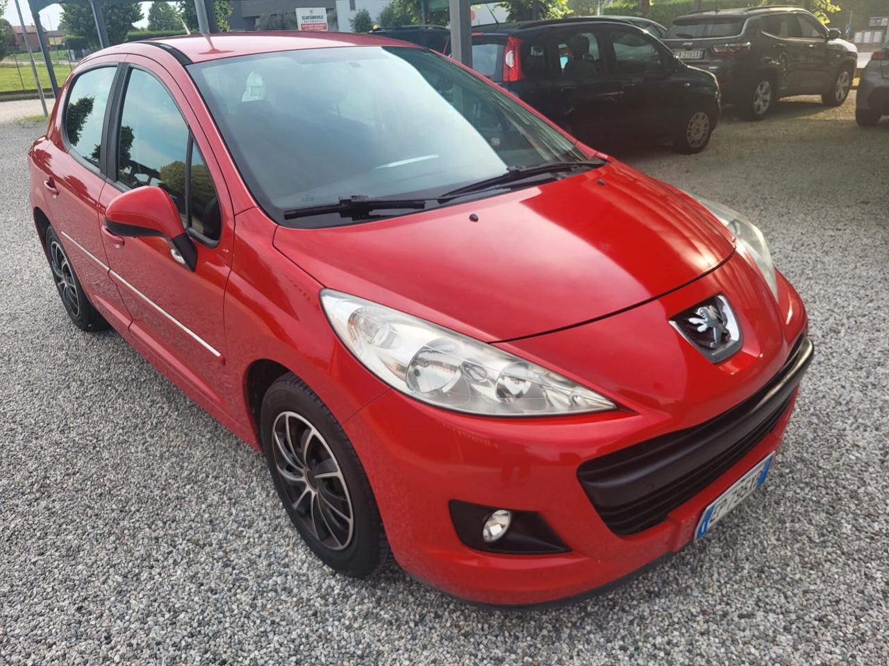 Peugeot 207 Plus 1.4 8V 75CV 5p. ECO GPL