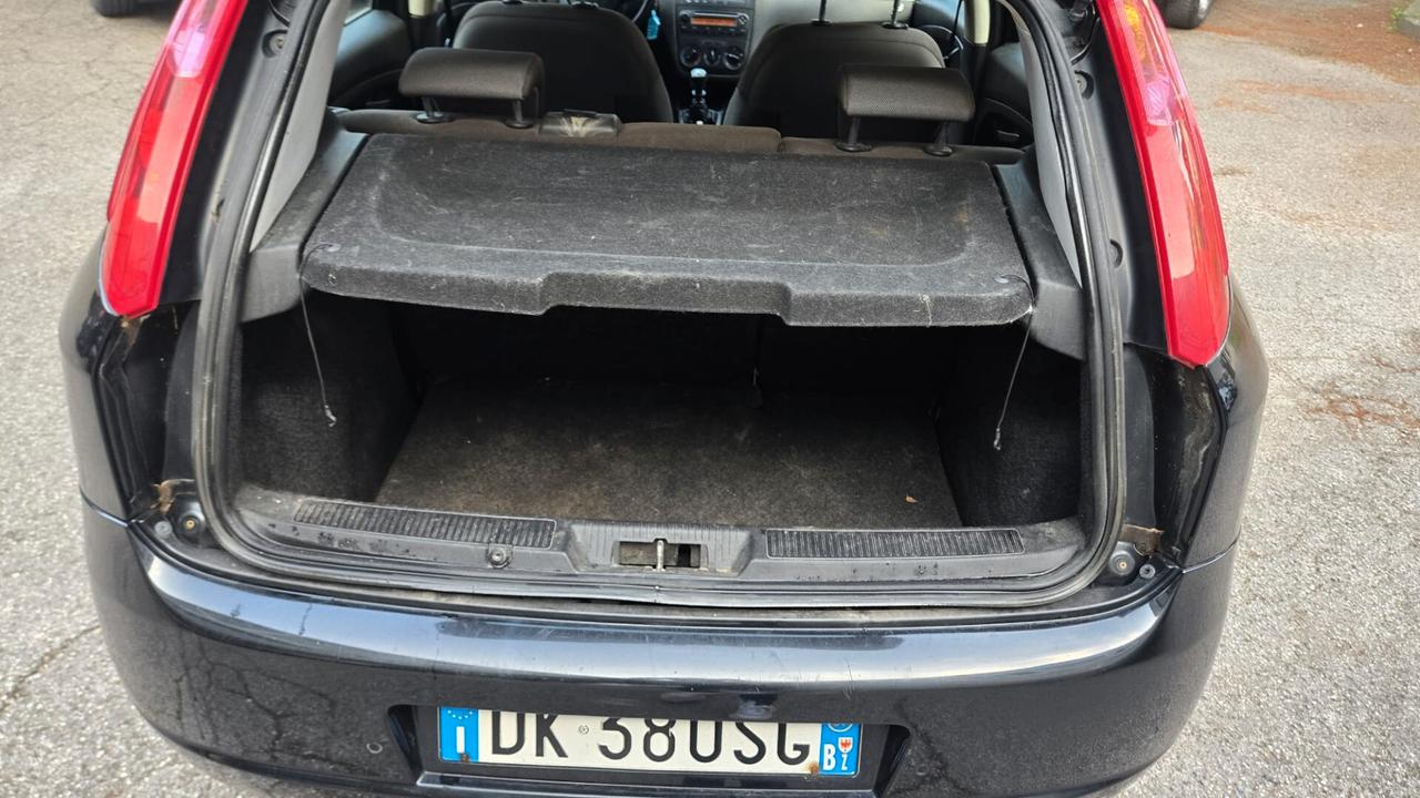 Fiat Grande Punto 1.2 5 porte Neopatentati