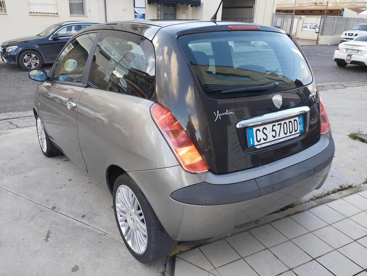 Lancia Ypsilon 1.3 Multijet 16V Argento