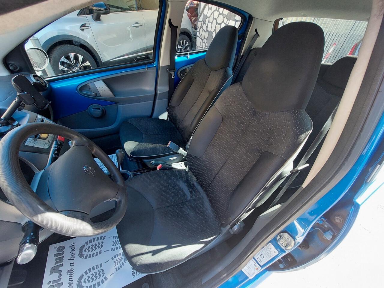 Peugeot 107 1.0 68CV 5p. Plaisir