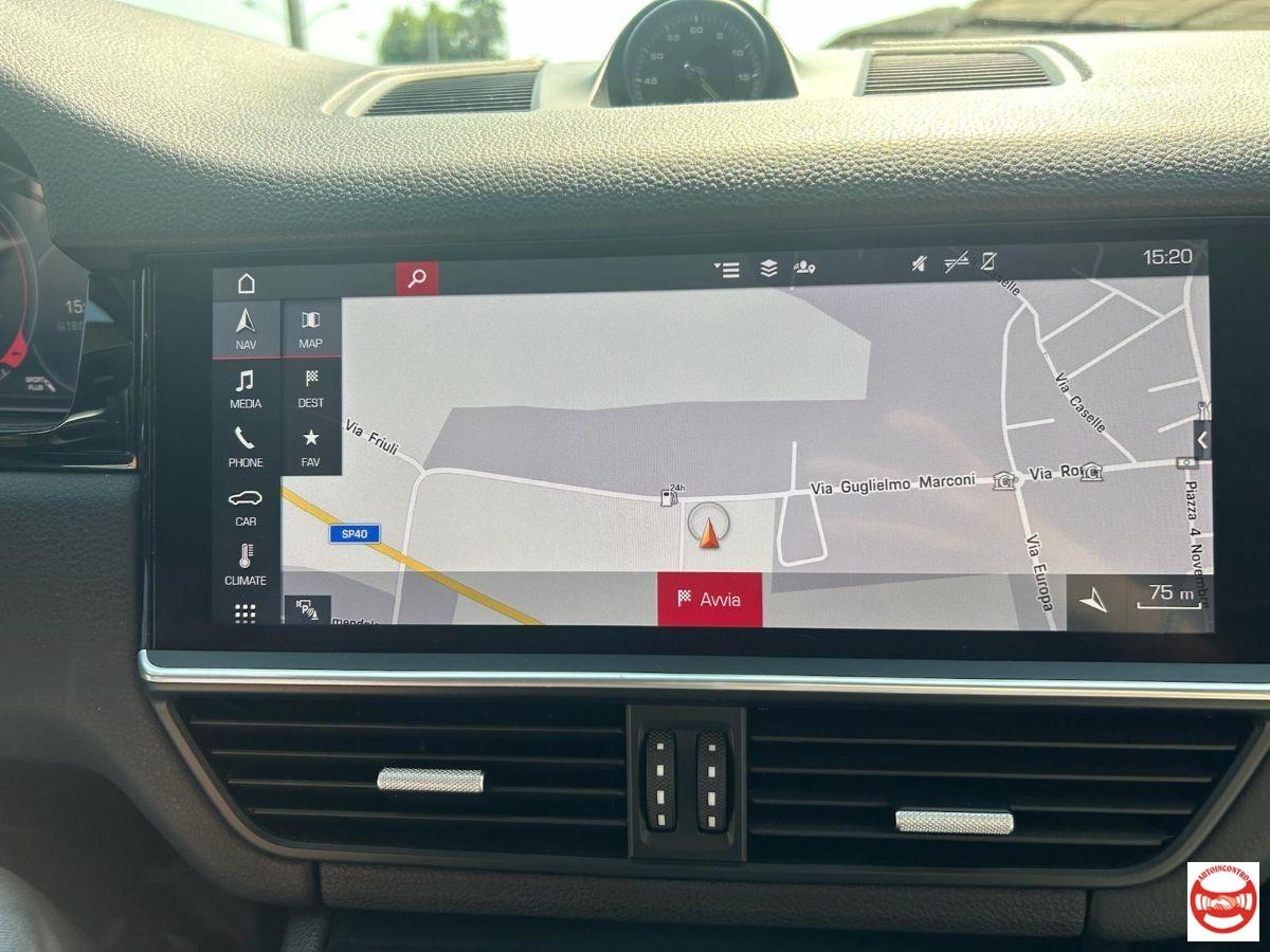 PORSCHE - Cayenne Coupe 3.0 e-hybrid tiptronic