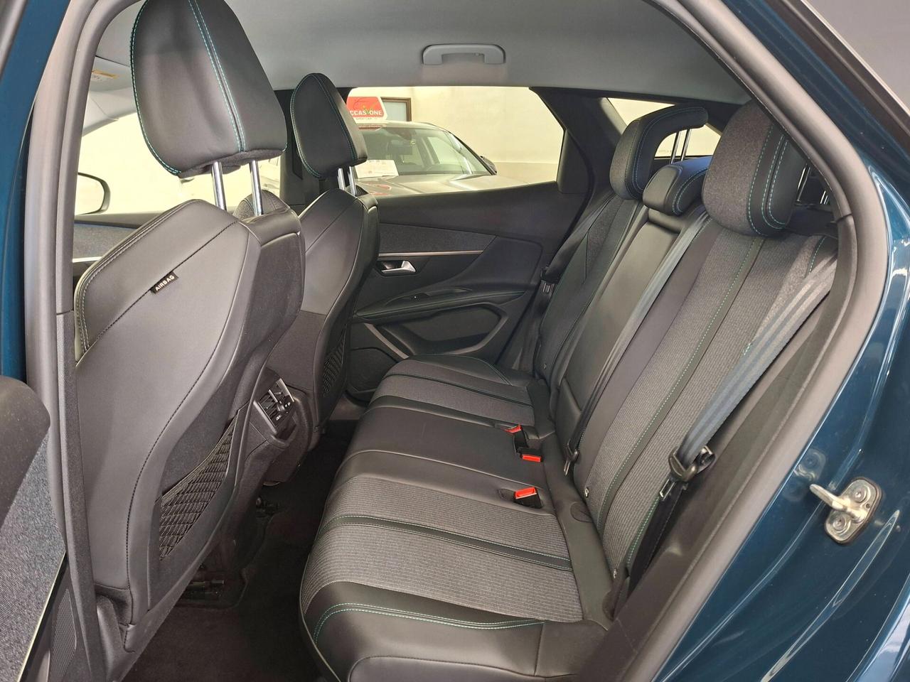 Peugeot 3008 BlueHDi 130 S&S Allure