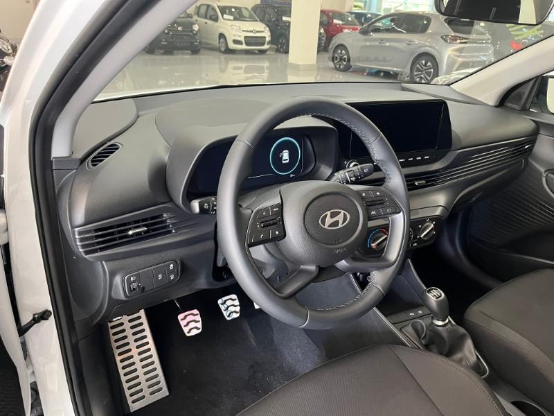 HYUNDAI Bayon 1.2 MPI MT XLine