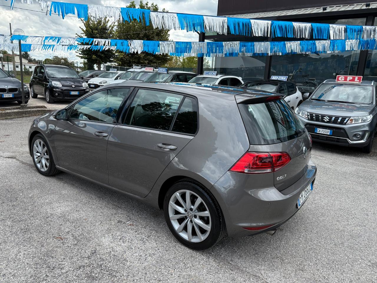 " DA VETRINA " Volkswagen Golf 1.6 TDI DSG Highline