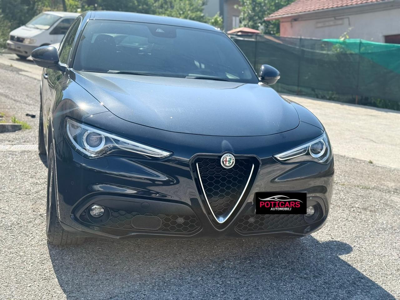 Alfa Romeo Stelvio 2.2 Turbodiesel 190 CV AT8 Q4 Executive