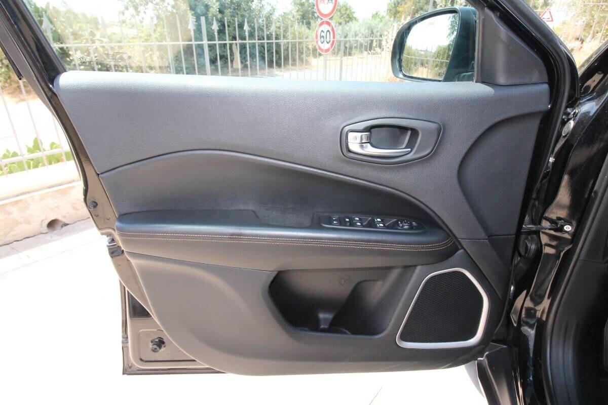 Jeep Compass 2.0 mjt 140cv 4WD Limited | 2020