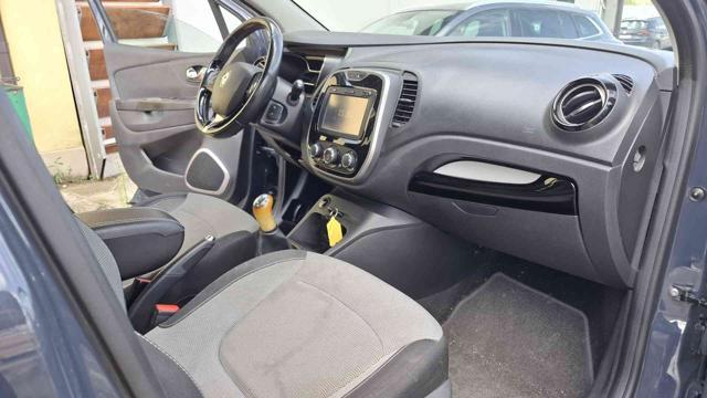 RENAULT Captur TCe 12V 90 CV SeS MOTORE FUMA