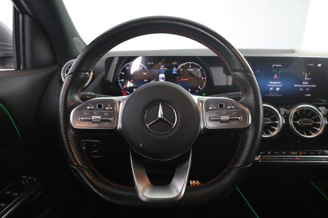 MERCEDES-BENZ CLA sse GLA GLA 180 d Automatic Premium