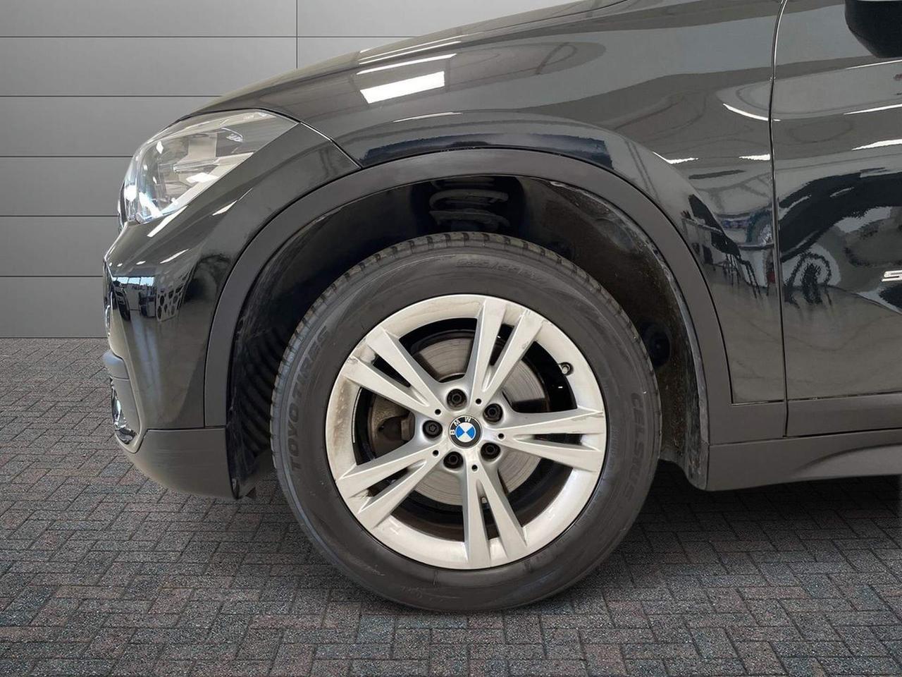 BMW X1 F48 - X1 sdrive18d Advantage
