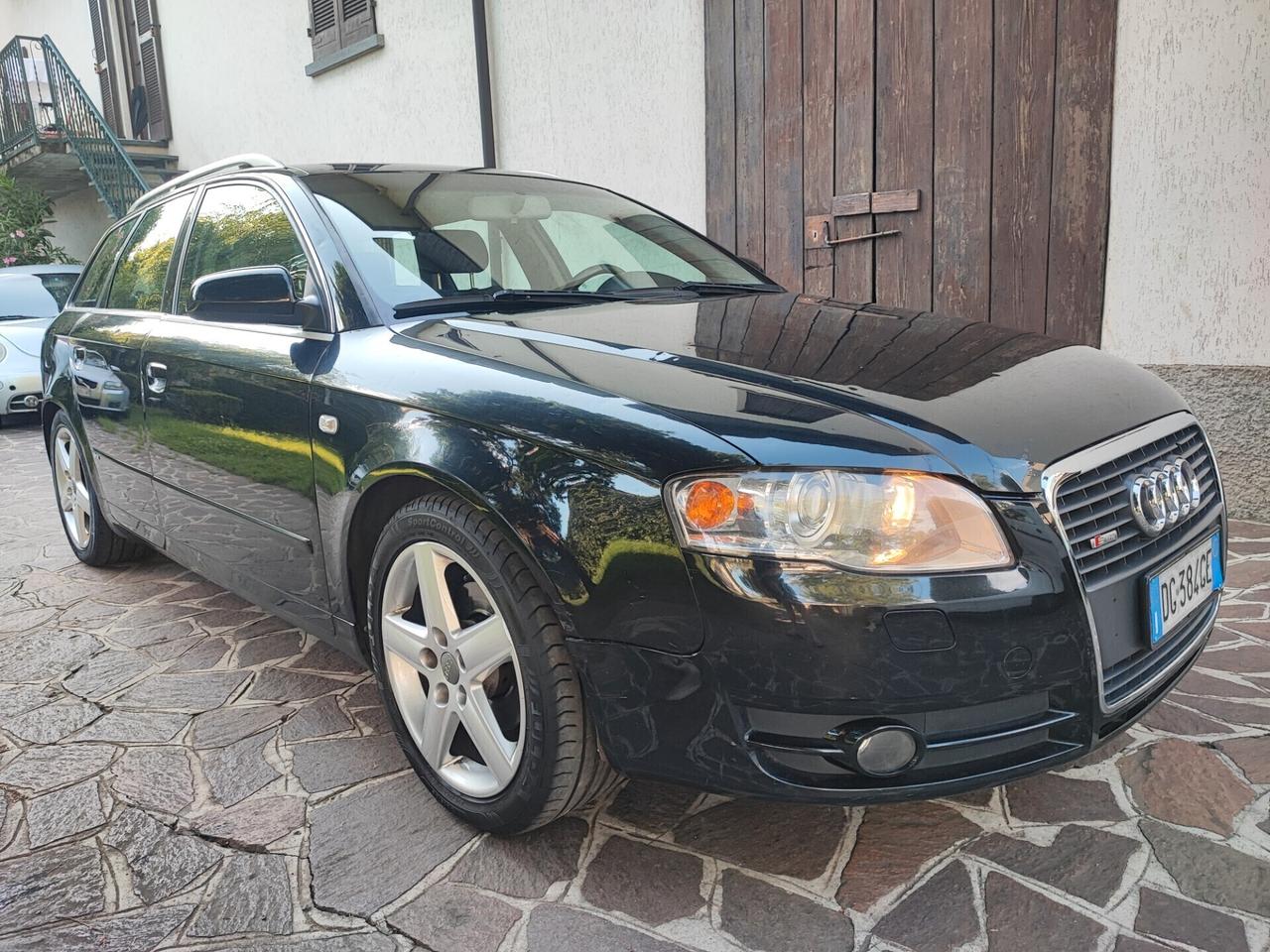 Audi A4 2.0 TDI S-Line F.AP. Avant quattro top
