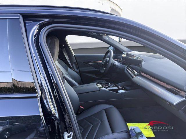 BMW 520 Serie 5 d xDrive Touring Msport Pro Travel Comfort