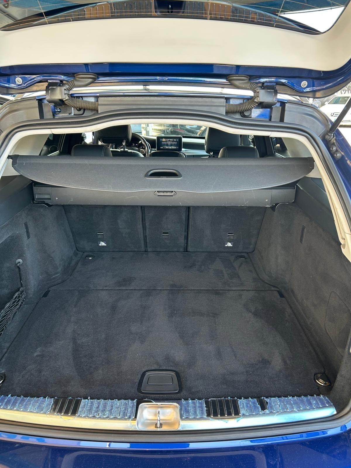 Mercedes-benz C 250S.W. 4Matic Automatic Premium