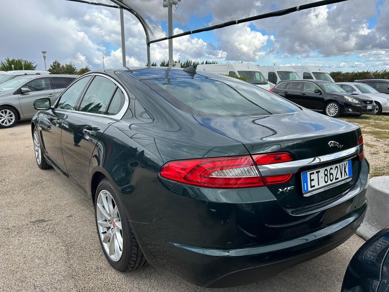 Jaguar XF 2.0 D 180 CV aut. Portfolio