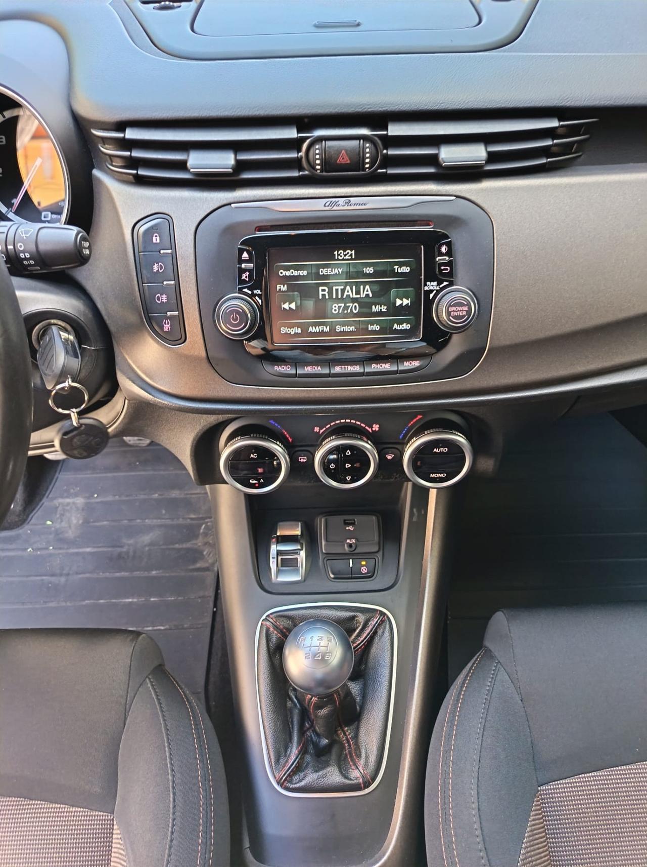 Alfa Romeo Giulietta 1.6 JTDm-2 105 CV Distinctive