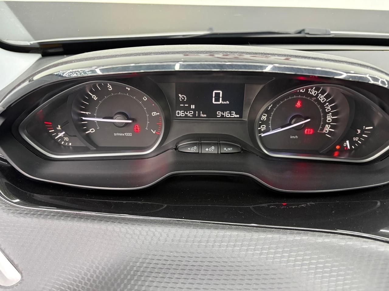 Peugeot 2008 PureTech 82 S&S Active