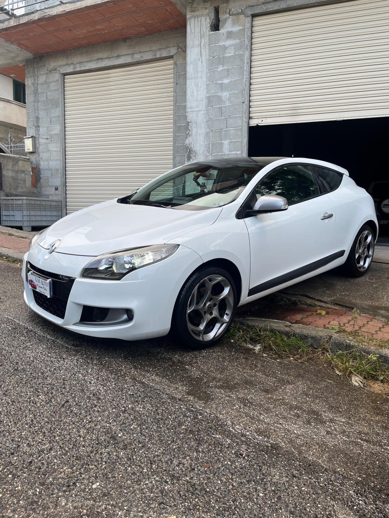 Renault Megane Mégane Coupé 1.5 dCi 110CV EDC GT Line