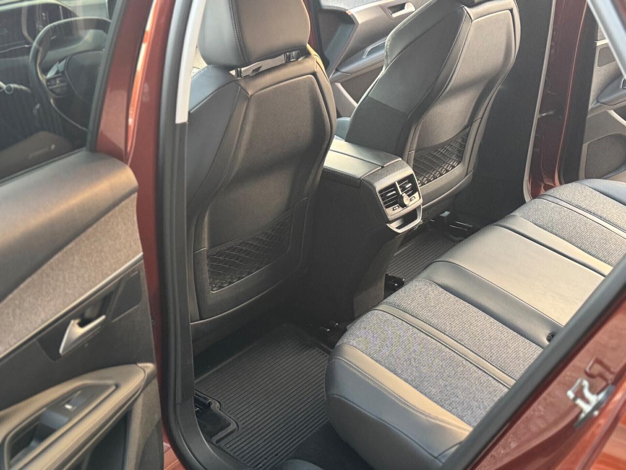 Peugeot 3008 BlueHDi 130 S&S Allure