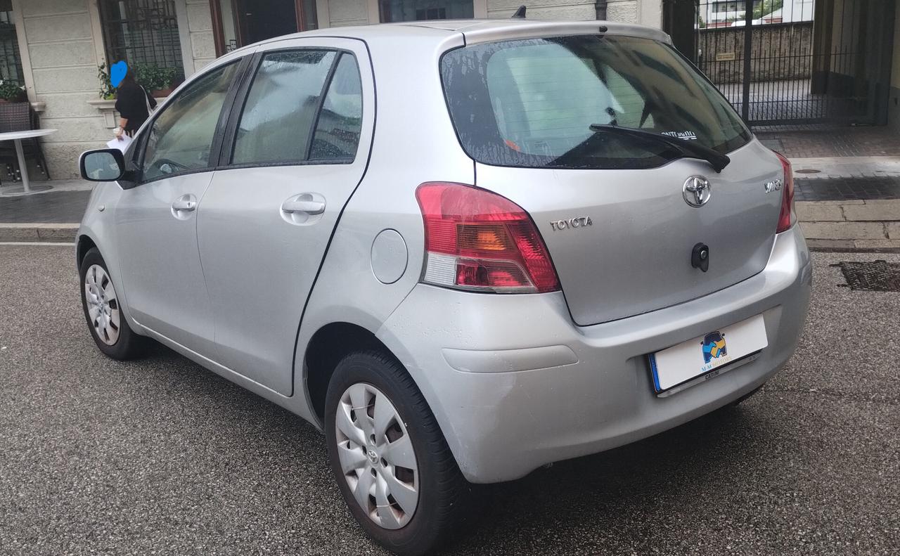 Toyota Yaris 1.3 5 porte M-MT Sol NEOPATENTATI