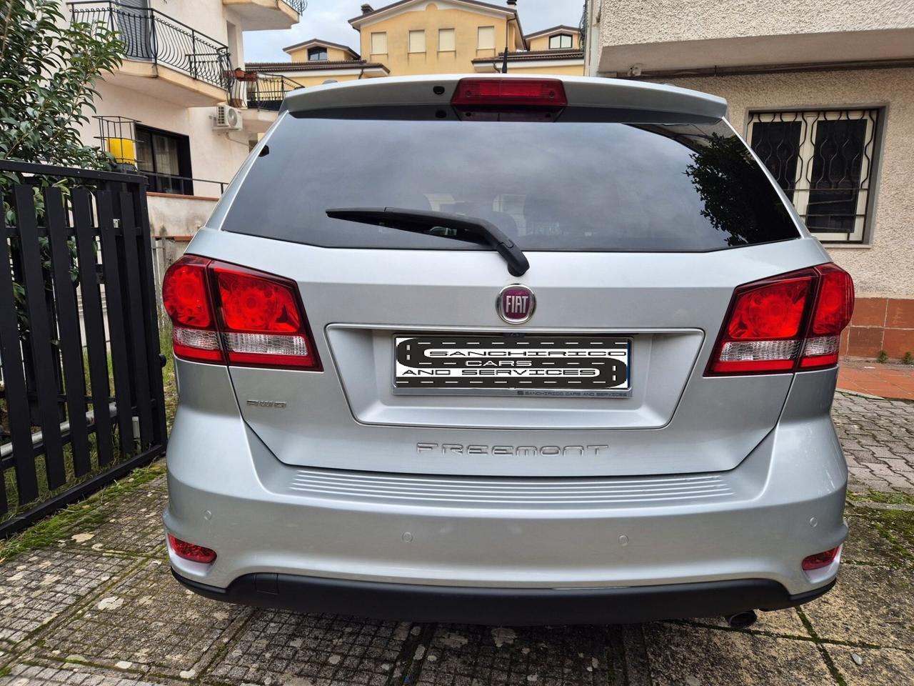 Fiat Freemont 2.0 Mjt 170 CV 4x4 aut. Black Code