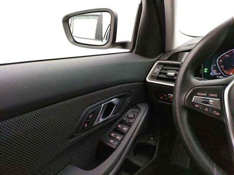 BMW Serie 3 320d Touring Business Advantage Iva esposta