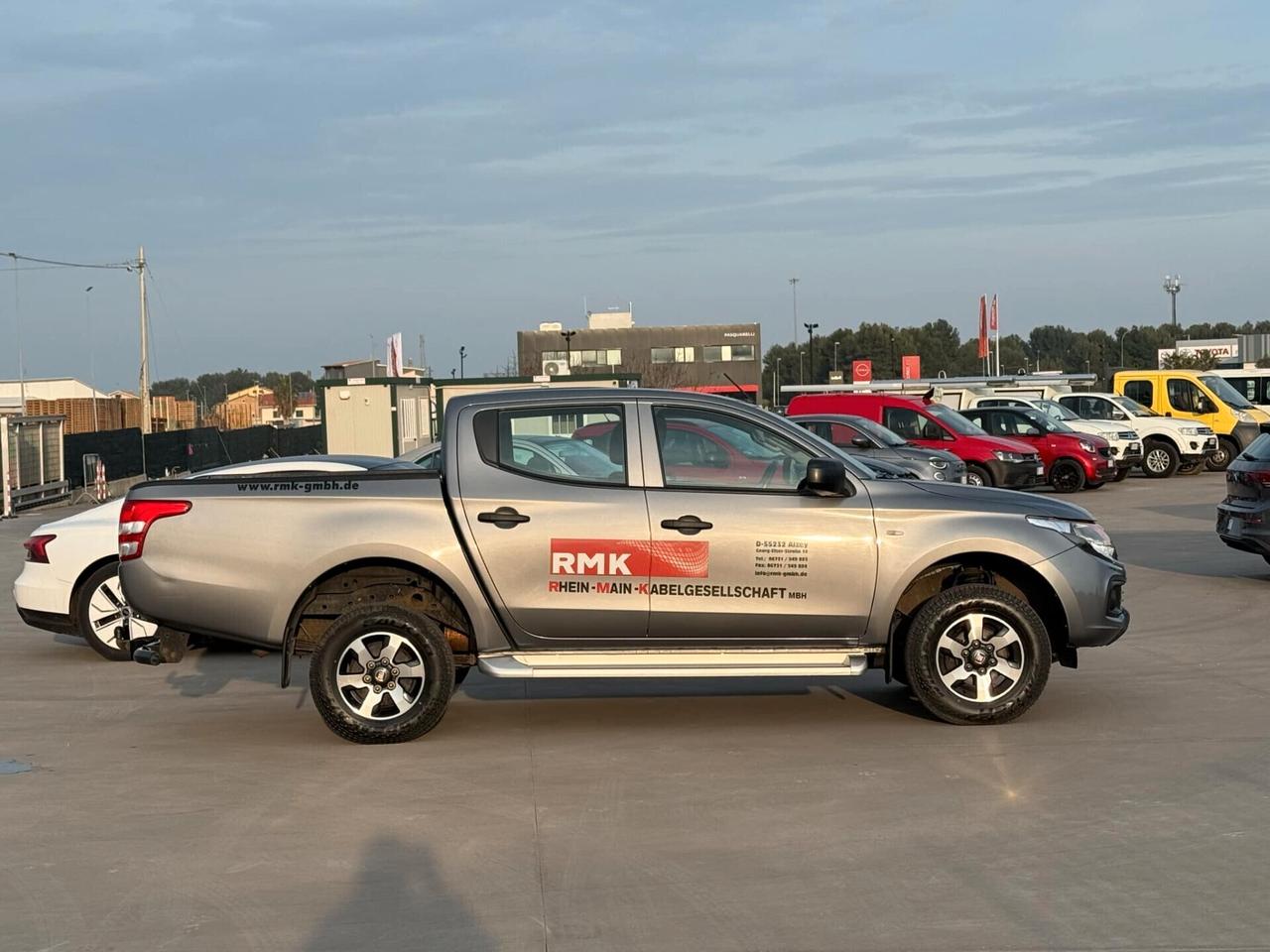 Mitsubishi L200 2.4 DI-D/154CV Club Cab Invite Plus