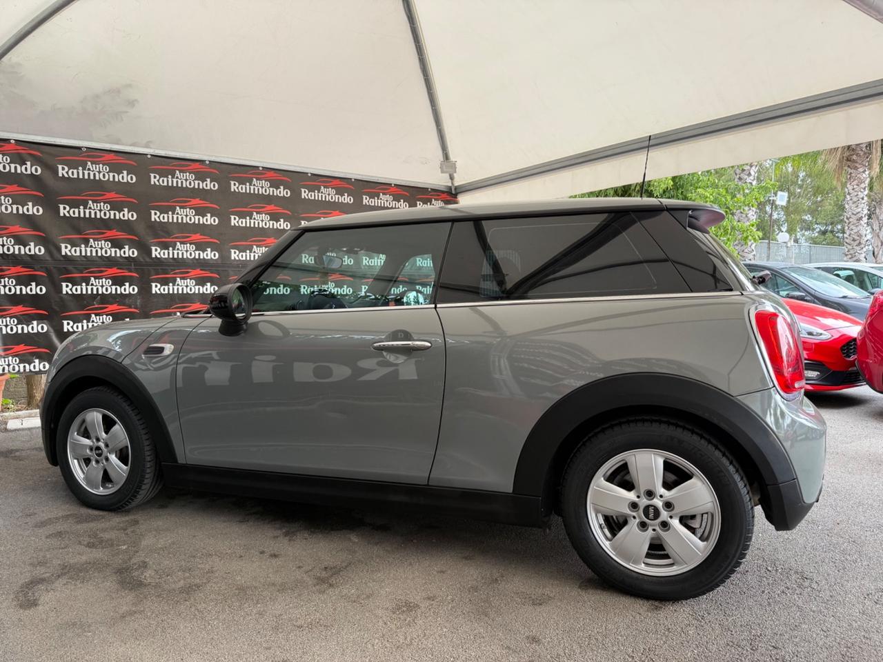 Mini Cooper 1.2 Benzina 75 CV