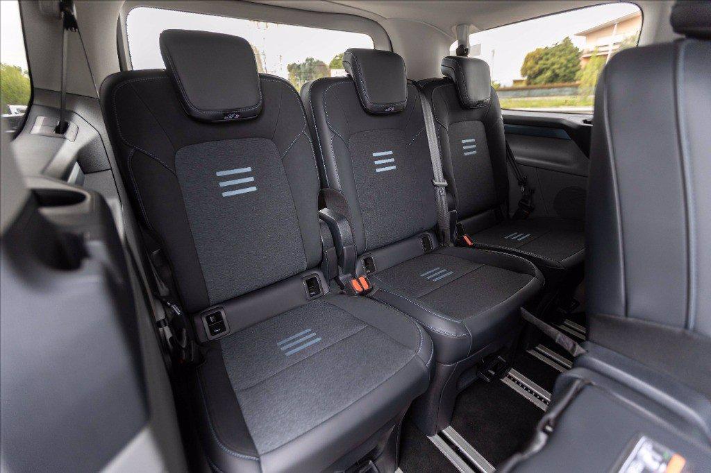 FORD Tourneo Custom V710 320 2.0 ecoblue 170cv Active L1H1 AWD A8 del 2025