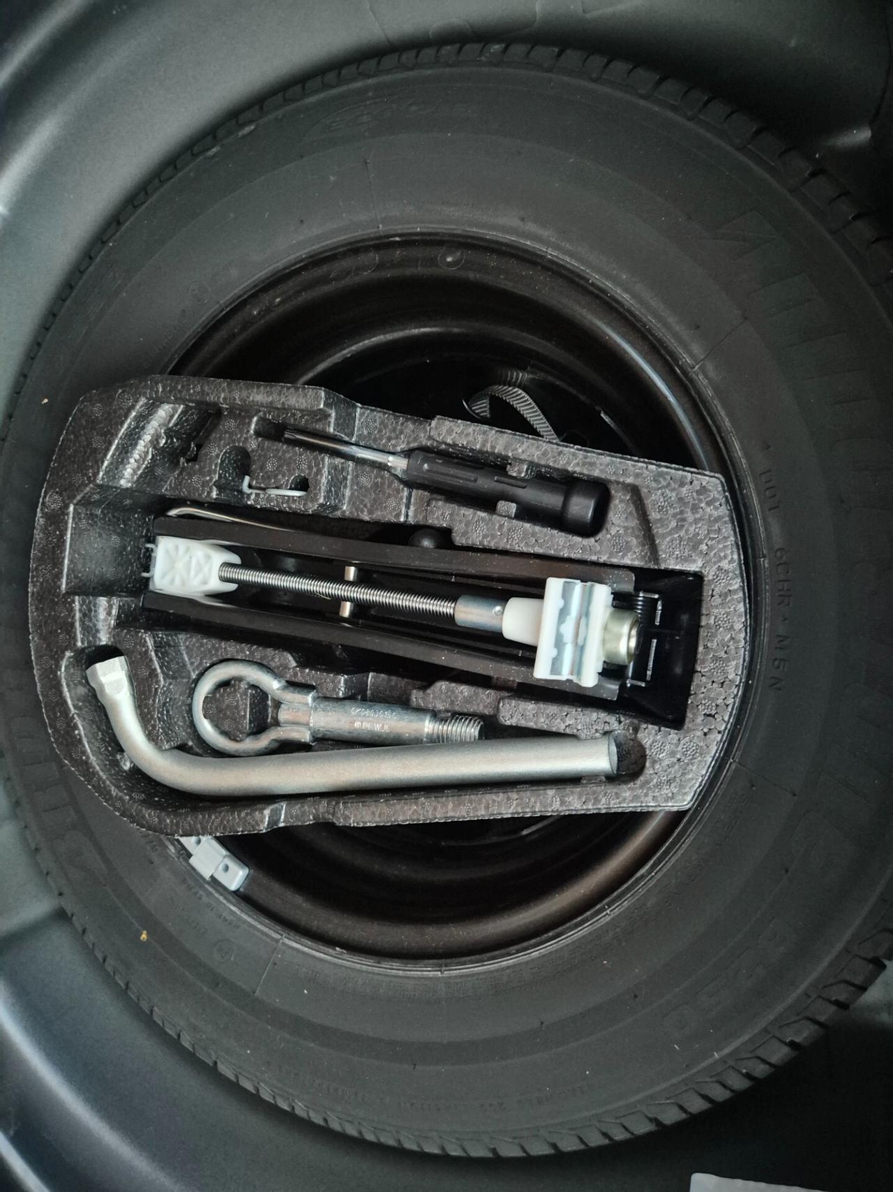 Volkswagen Polo 1.0 MPI 5p. Trendline