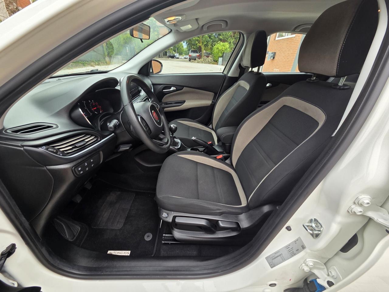 Fiat Tipo 1.6 Mjt S&S SW Lounge 120cv