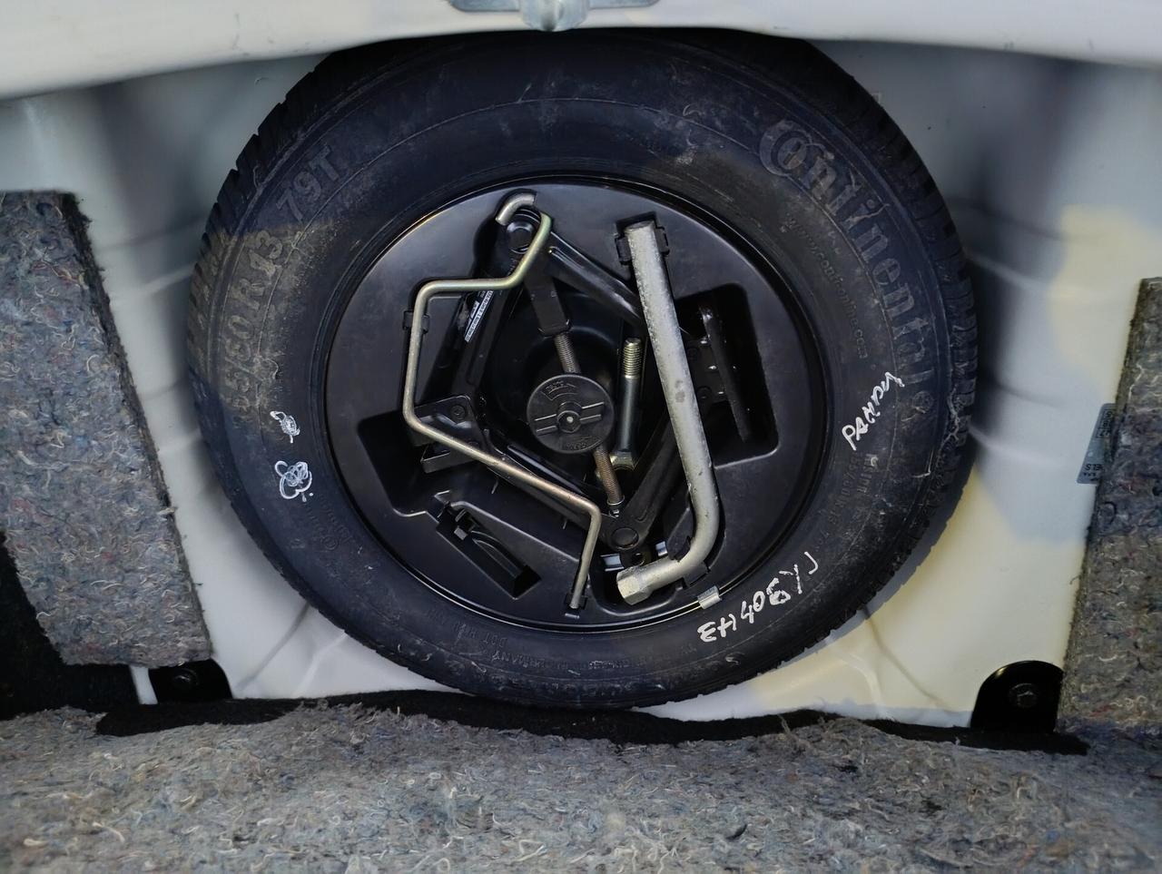 FIAT PANDA 1.2 BENZINA 05/2011 KM 65.000 1 PROPRIETARIO