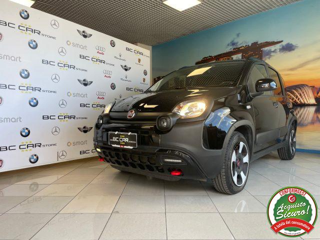 FIAT Panda Cross 1.0 Hybrid *DISPLAY COLORI